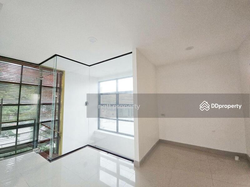 For Sale - Premium Place Ekamai-Ramindra 2 Sukhonthasawat, Bangkok