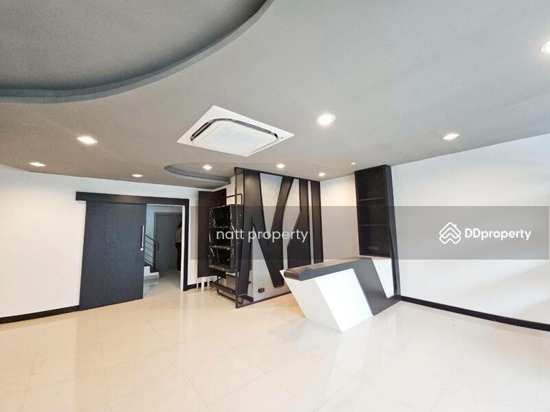 For Sale - Premium Place Ekamai-Ramindra 2 Sukhonthasawat, Bangkok
