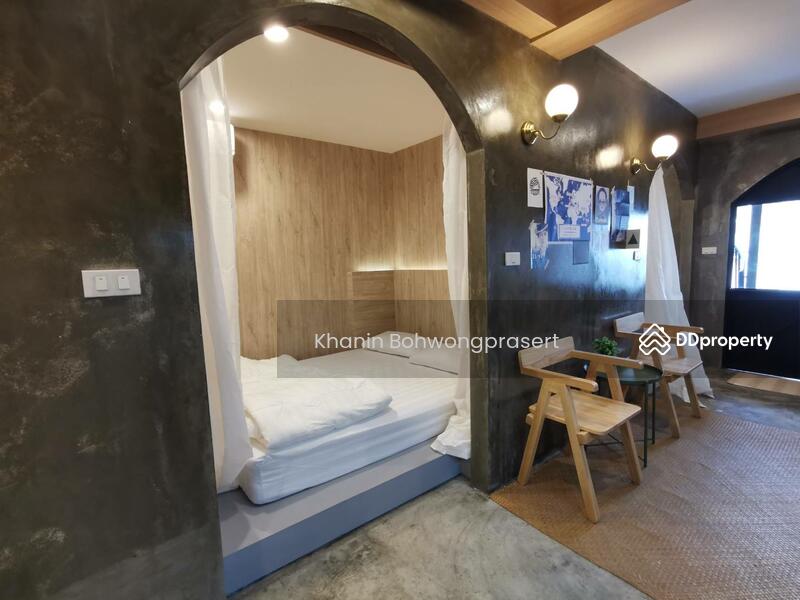 ขาย - 3-Br Townhouse near BTS Krung Thon Buri, กรุงเทพ