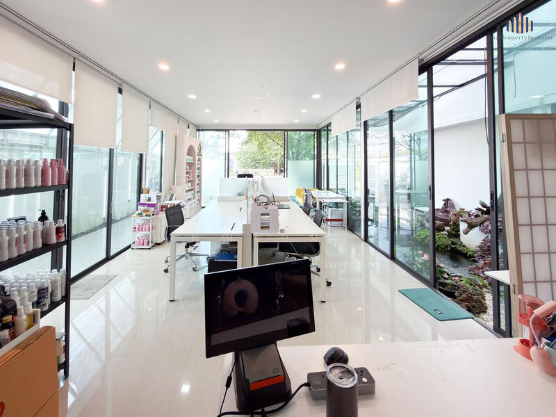 For Sale - “คุ้มค่า” ขายบ้านพร้อมโฮมออฟฟิศ–สำนักงาน สไตล์นอร์ดิก 100 ตร.วา, Pathum Thani