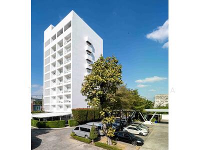 ขาย - ขายอาคารสำนักงานพร้อมที่ดิน ในทำเลศักยภาพ พัฒนาการ 40, กรุงเทพ