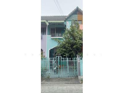 ขาย - ขายทาวน์เฮ้าส์ 2 ชั้น 3 นอน3 น้ำ ม.มนรดา บางบัวทอง เพียง 1.65 ลบ, นนทบุรี