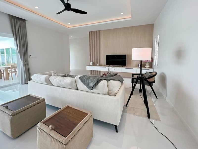 Aria Hua Hin 3 : อาเรีย หัวหิน 3, ประจวบคีรีขันธ์, 595 Moo.3 ถ.ทับใต้, ทับใต้, หัวหิน, ประจวบคีรีขันธ์, 270 ตร.ม., วิลล่า ขาย, โดย Jon Martin, 60179640 - DDproperty.com