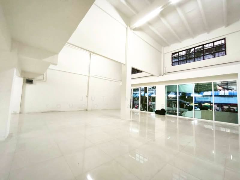 ให้เช่า - Thaninthon Village หมู่บ้านธนินทร, กรุงเทพ