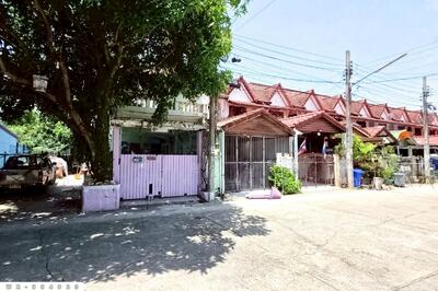 ขาย - WR-994923 ทาวน์เฮ้าส์ บ้านรังสิยา วัดกู้ นนทบุรี ใกล้โลตัส ติวานนท์ (ปากเกร็ด), นนทบุรี