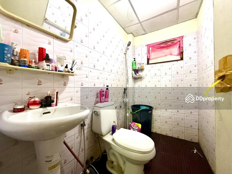 For Sale - อาคารพาณิชย์ดอนหัวฬ่อ ชลบุรี, Chon Buri