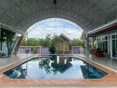 ขาย - บ้านสวนสไตล์รีสอร์ตแนวพูลวิลล่า ความสุขครบจบในบ้านเดียว เพียง 11.9 ล้าน, สมุทรสาคร