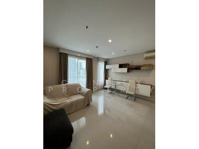 For Rent - Villa Asoke, Bangkok