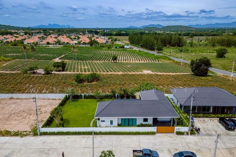 Nantra Residence Hua Hin, Prachuap Khiri Khan, Thap Tai, Hua Hin, Prachuap Khiri Khan, 3 Bedrooms, 250 sqm, Villa For Sale, by Wanwisa Scopetta, 60181100 - DDproperty.com