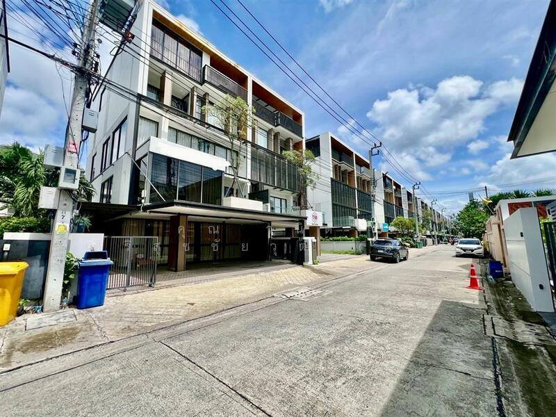 For Sale - The Element Rama 9, Bangkok