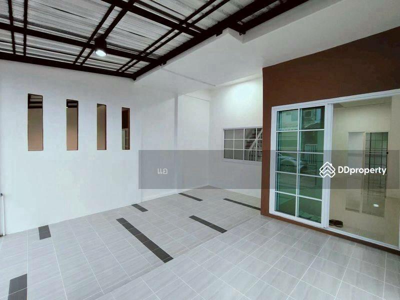 For Sale - Sukthawee Village, Bangkok