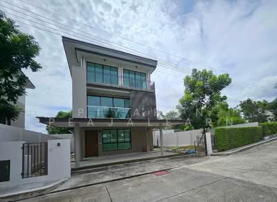 ขาย - AQ ARBOR Suanluang Rama 9-Pattanakarn : เอคิว อาร์เบอร์ สวนหลวง ร.9-พัฒนาการ, กรุงเทพ