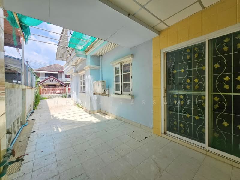 บ้านสวน นครชัยศรี : Baan Suan Nakhon Chai Si, Nakhon Pathom, Tha Tamnak, Nakhon Chai Sri, Nakhon Pathom, 4 Bedrooms, 100 sqm, Semi-Detached House (Twin House) For Sale, by Punpapa Rassamee, 60181941 - DDproperty.com