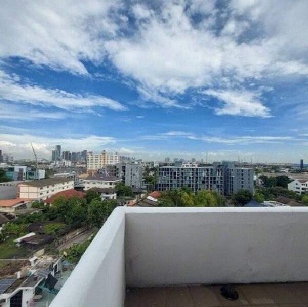 For Sale - The Roof Garden Onnut, Bangkok