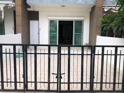 ขาย - ทาวน์เฮาท์ 3-ห้องนอน, กรุงเทพ