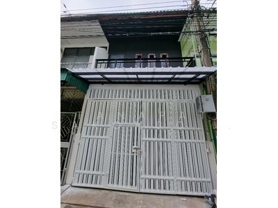 ขาย - ทาวน์เฮาท์ 2-ห้องนอน, กรุงเทพ