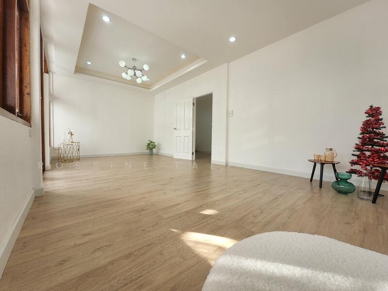 ขาย - #Townhouse #Townhome Baan Sena Nikhom ลาดพร้าว บางเขน จตุจักร ซอยเสนา กรุงเทพ, กรุงเทพ