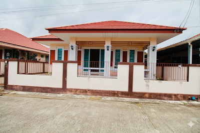 ขาย - ขายบ้านเดี่ยวชั้นเดียว 60 ตารางวา 3ห้องนอน หมู่บ้านเดอะซันโฮม ใกล้นิคมฯมาบตาพุด เนินพระ ระยอง, ระยอง