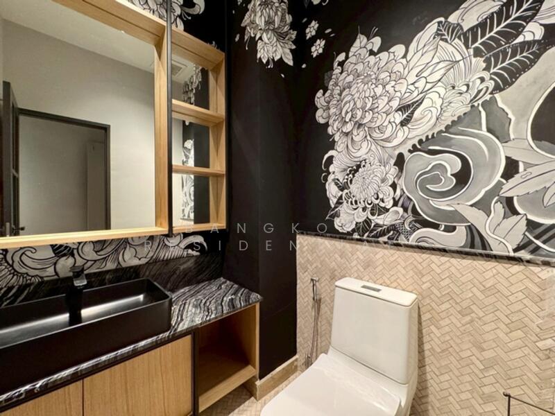 Prompak Garden, Bangkok, Sukhumvit 49, Khlong Tan Nua, Watthana, Bangkok, 4 Bedrooms, 380 sqm, Townhouse For Rent, by Bangkok Residential, 60183523 - DDproperty.com