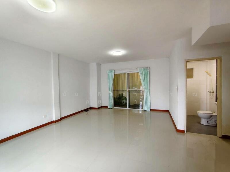 The Trust Town Wongwaen – Lam Luk Ka, Pathum Thani, Soi Bueng Kham Proi, Bung Kham Proi, Lam Luk Ka, Pathum Thani, 3 Bedrooms, 120 sqm, Townhouse For Sale, by ภัทรนัน อิศรางกูร ณ อยุธยา, 60183552 - DDproperty.com