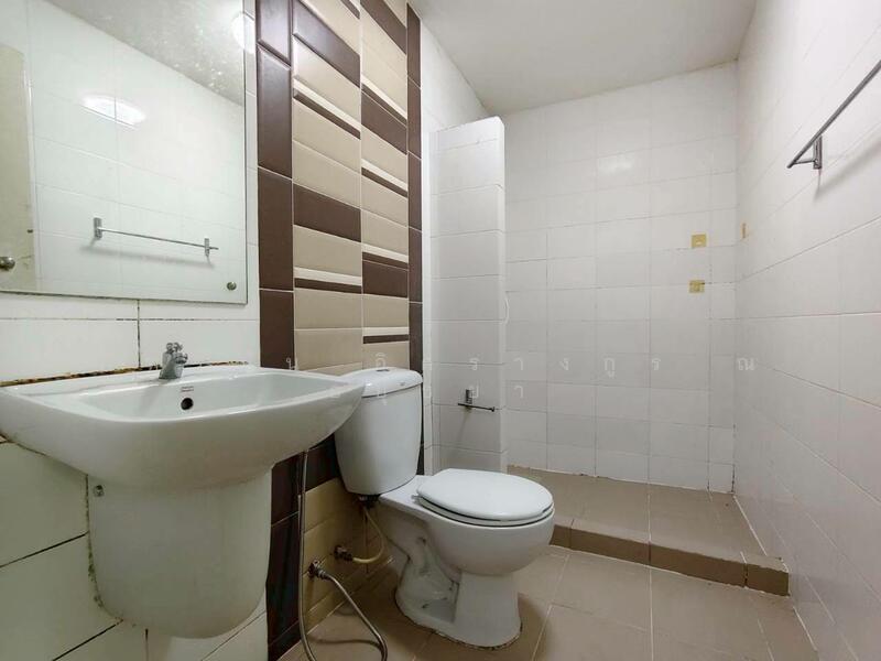 The Trust Town Wongwaen – Lam Luk Ka, Pathum Thani, Soi Bueng Kham Proi, Bung Kham Proi, Lam Luk Ka, Pathum Thani, 3 Bedrooms, 120 sqm, Townhouse For Sale, by ภัทรนัน อิศรางกูร ณ อยุธยา, 60183552 - DDproperty.com