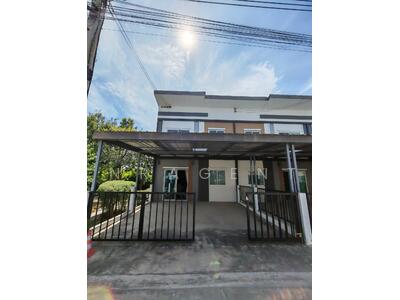 ขาย - Lio Bliss Ladkrabang-Chalongkrung : ไลโอ บลิสซ์ ลาดกระบัง-ฉลองกรุง, กรุงเทพ
