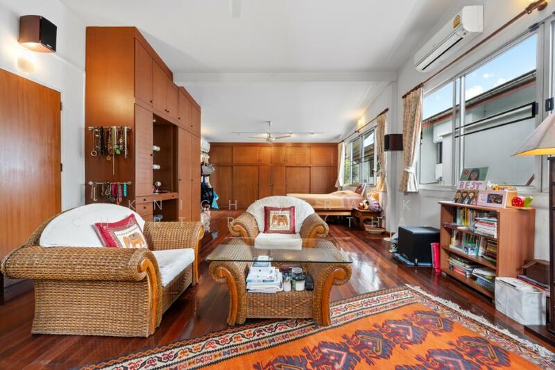 House in Sukhumvit, Bangkok, Phra Kanong, Khlong Toei, Bangkok, 5 Bedrooms, 550 sqm, Single Detached House For Sale, by Knight Frank Chartered (Thailand) Co.,Ltd, 60183777 - DDproperty.com