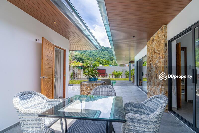 For Sale - Luxury 4-Bedroom Modern Pool Villa for Sale in Lamai, Surat Thani
