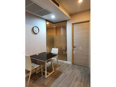 ขาย - The Room Sathorn : เดอะ รูม สาทร, กรุงเทพ