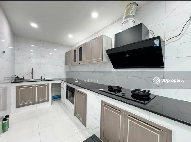 For Rent - B-Square Rama 9 - Mengjai, Bangkok