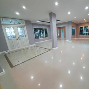 ขาย - Perfect Masterpiece Ekamai-Ramintra : เพอร์เฟค มาสเตอร์พีซ เอกมัย-รามอินทรา, กรุงเทพ