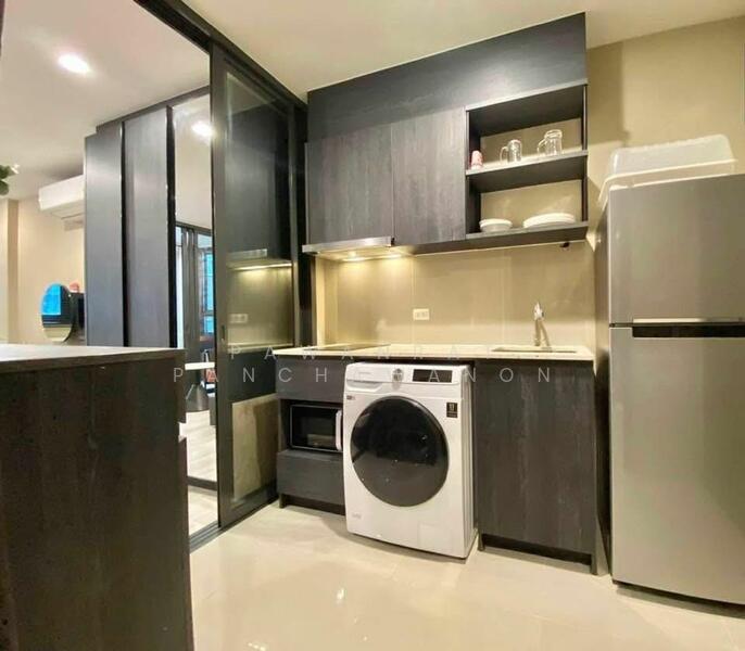 XT Huaikhwang, Bangkok, 244 Ratchadaphisek Road, Huai Khwang, Bangkok, 1 Bedroom, 30 sqm, Condo For Rent, by Pawanrat Panchawanon, 60184711 - DDproperty.com