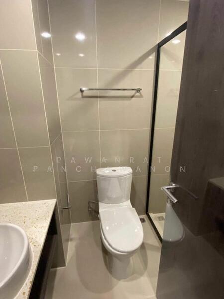 XT Huaikhwang, Bangkok, 244 Ratchadaphisek Road, Huai Khwang, Bangkok, 1 Bedroom, 30 sqm, Condo For Rent, by Pawanrat Panchawanon, 60184711 - DDproperty.com