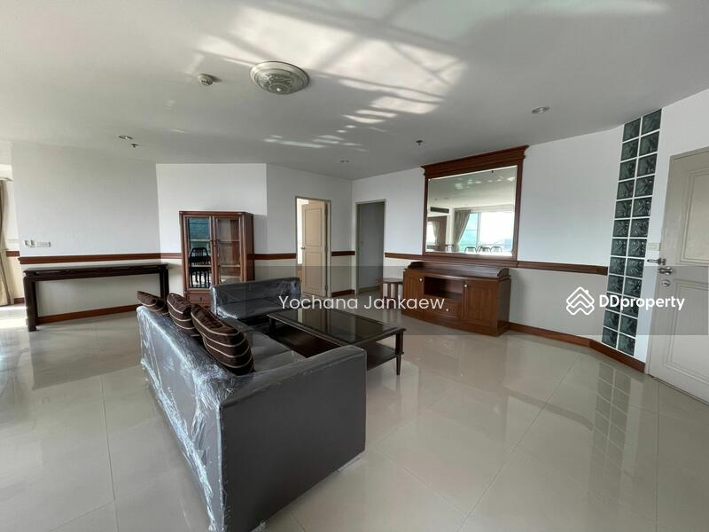 For Rent - P.W.T. Mansion, Bangkok