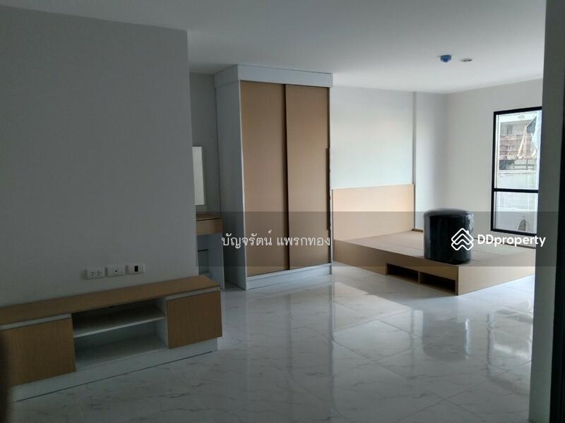 ขาย - The Triple Line Condominium : เดอะ ทริปเปิ้ล ไลน์ คอนโดมิเนียม, นนทบุรี