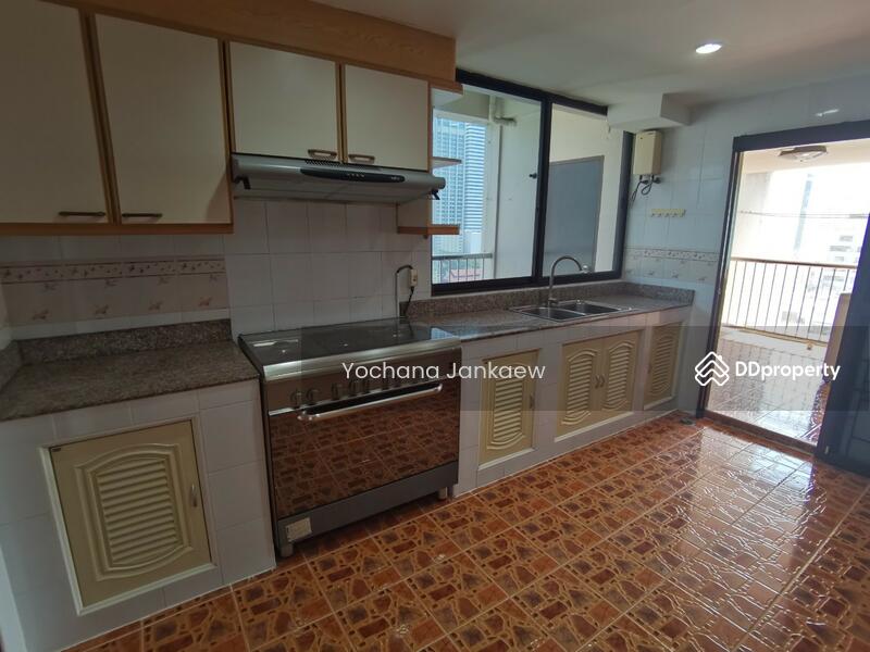 ให้เช่า - Rishi Court : ริชชี่ คอร์ท, กรุงเทพ