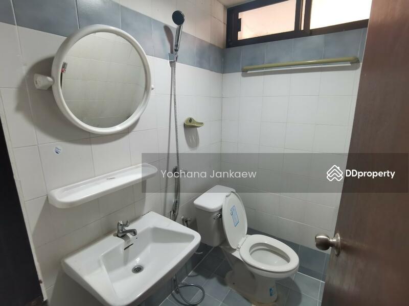 ให้เช่า - Rishi Court : ริชชี่ คอร์ท, กรุงเทพ