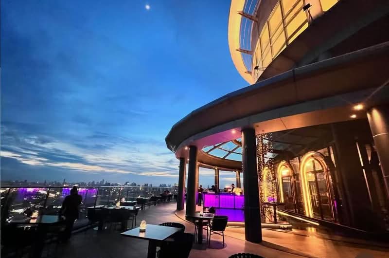 Sky Walk Residences, Bangkok, 1599 Sukhumvit Road, Phra Kanong Nua, Watthana, Bangkok, 2 Bedrooms, 60 sqm, Condo For Rent, by Joy Ooi, 60186013 - DDproperty.com