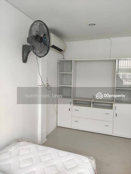 For Sale - 4-Br Townhouse near BTS Phra Khanong, Bangkok