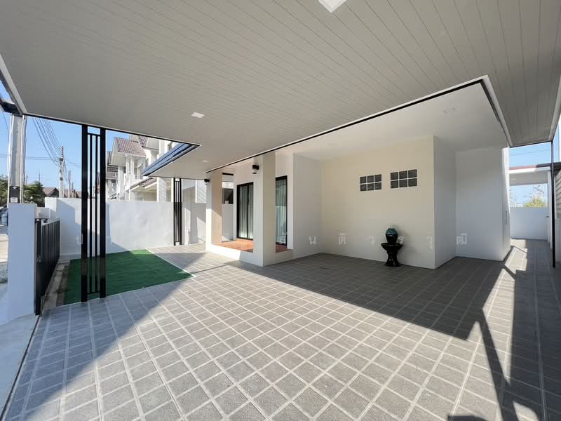 โครงการบ้านสมถวิล 2, Chon Buri (Pattaya), Ta Khian Tia, Bang Lamung (Pattaya), Chon Buri (Pattaya), 3 Bedrooms, 145 sqm, Semi-Detached House (Twin House) For Sale, by ปาริชาติ สันติวรวุฒิ, 60186146 - DDproperty.com