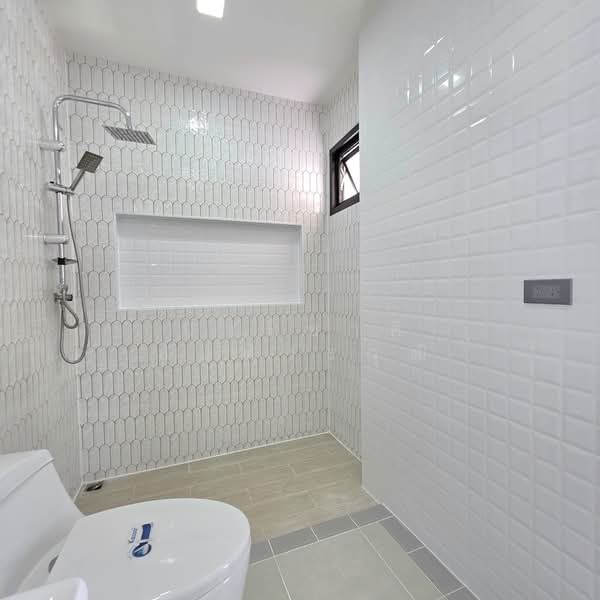โครงการบ้านสมถวิล 2, Chon Buri (Pattaya), Ta Khian Tia, Bang Lamung (Pattaya), Chon Buri (Pattaya), 3 Bedrooms, 145 sqm, Semi-Detached House (Twin House) For Sale, by ปาริชาติ สันติวรวุฒิ, 60186146 - DDproperty.com