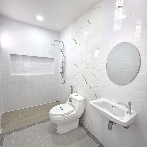 โครงการบ้านสมถวิล 2, ชลบุรี, ตะเคียนเตี้ย, บางละมุง, ชลบุรี, 145 ตร.ม., บ้านแฝด ขาย, โดย ปาริชาติ สันติวรวุฒิ, 60186146 - DDproperty.com