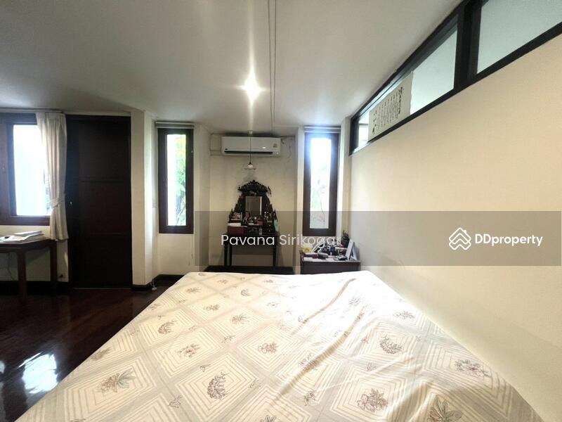 For Sale - 5-Br House near BTS Ari, Bangkok