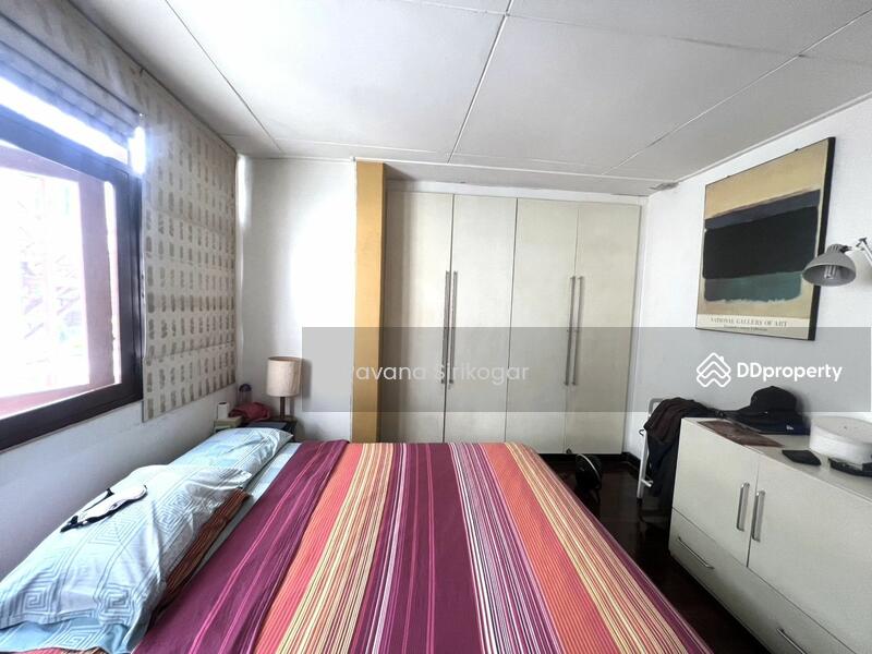 For Sale - 5-Br House near BTS Ari, Bangkok