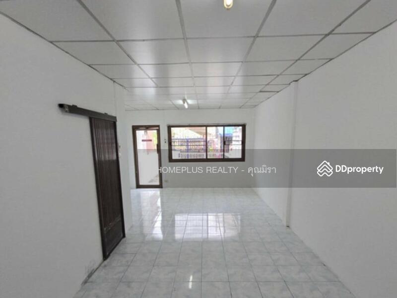 ขาย - ทาวน์เฮ้าส์ 2 ชั้น หมู่บ้านชมเดือน3 ซอยอ่อนนุช59/1 (รีโนเวท), กรุงเทพ