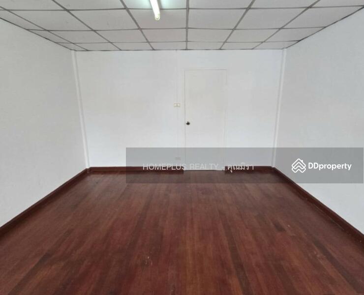 ขาย - ทาวน์เฮ้าส์ 2 ชั้น หมู่บ้านชมเดือน3 ซอยอ่อนนุช59/1 (รีโนเวท), กรุงเทพ