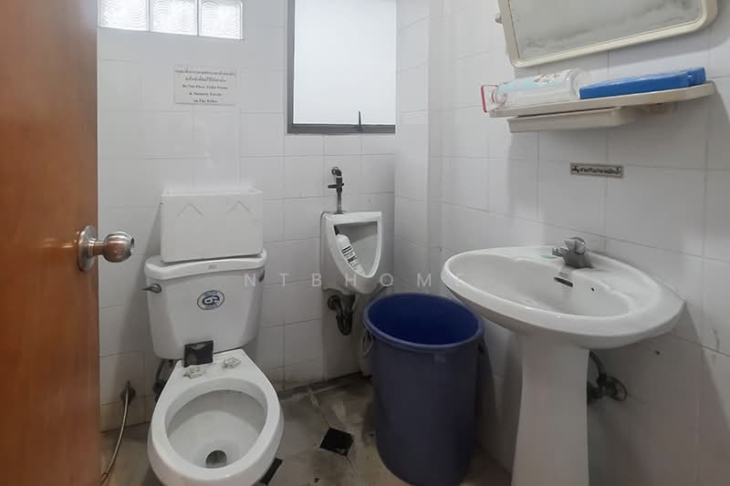The Royal Thai Army Welfare Housing Chaengwattana 34, Nonthaburi, Pak Kret, Pak Kret, Nonthaburi, 6 Bedrooms, 180 sqm, Single Detached House For Sale, by NTBHOME, 60187563 - DDproperty.com
