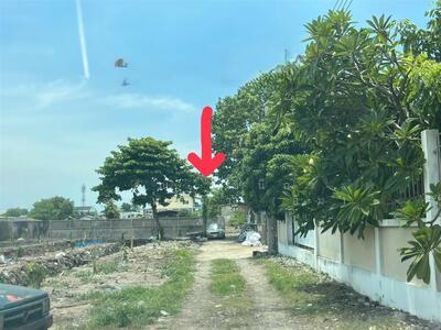 ขาย - ที่ดินเปล่า 2 ไร่ 147 ตร.ว. ที่ดิน ใกล้โลตัสสมุทรปราการ ฟิวเจอร์ ระหว่างซอยสายลวด6-8 ถนนสุขุมวิท, สมุทรปราการ