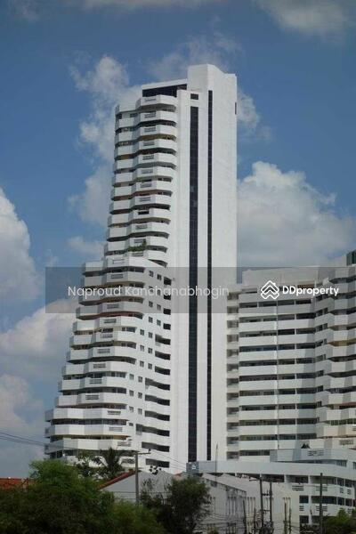 For Sale - Jomtien Beach Paradise Condo, Chon Buri