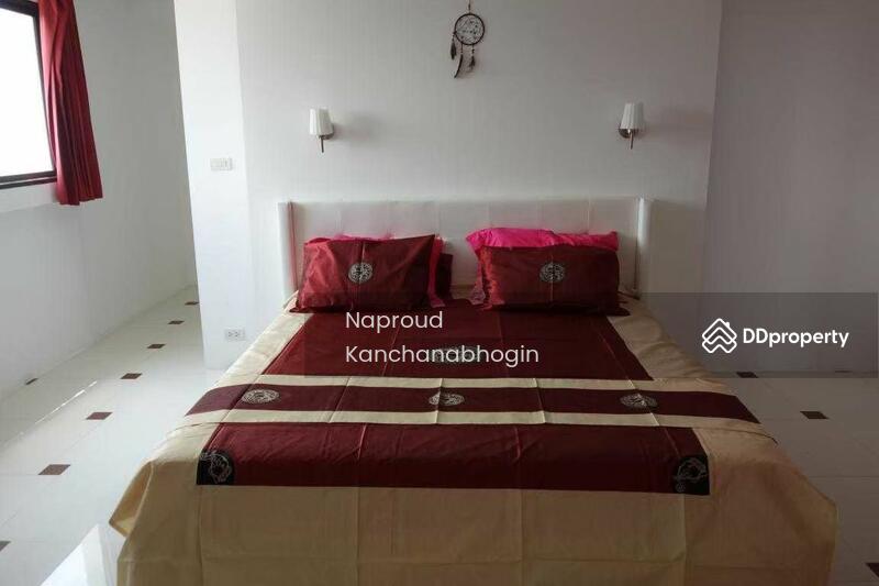 For Sale - Jomtien Beach Paradise Condo, Chon Buri